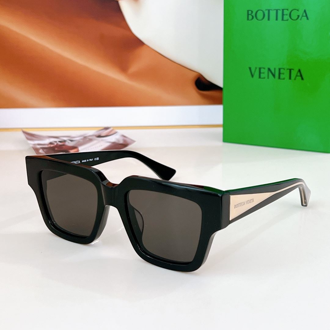 Bottega Veneta Sunglasses